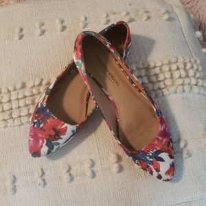 Christian Siriano flats
